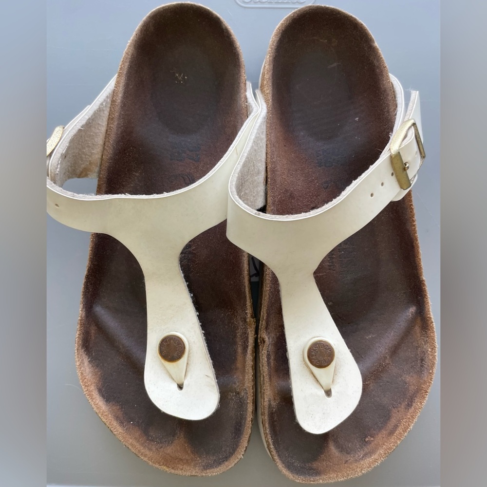 White Leather Toe-Post Sandals - Women's Comfort Footbed - Picture 4 of 6